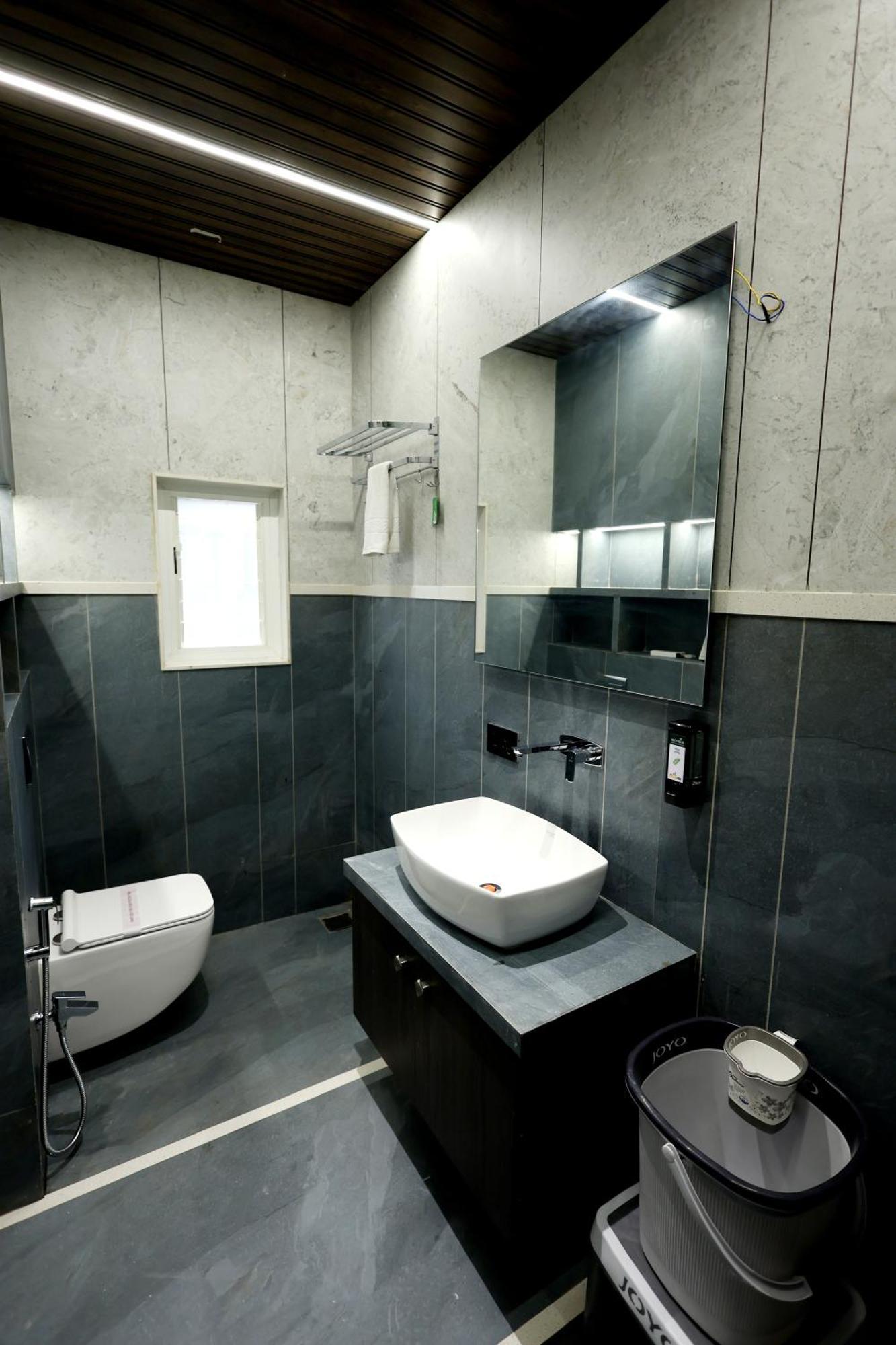 Hotel Statusinn, Ichalkaranji Buitenkant foto